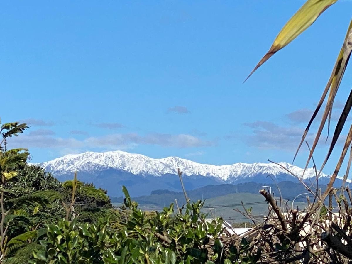 Otaki Beachfront Getaway Luaran gambar