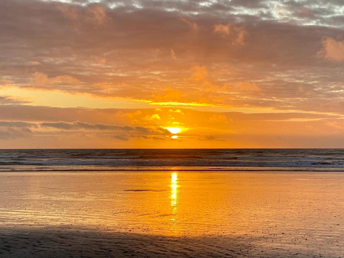 Otaki Beachfront Getaway Luaran gambar